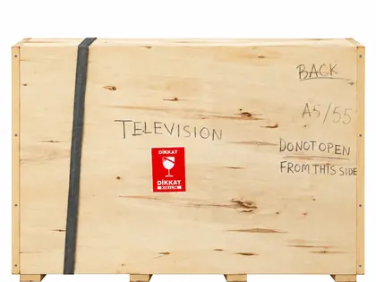 Televizyon için hazırlanmış ahşap sandık